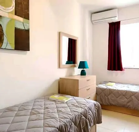Ross 8 Apartmán
